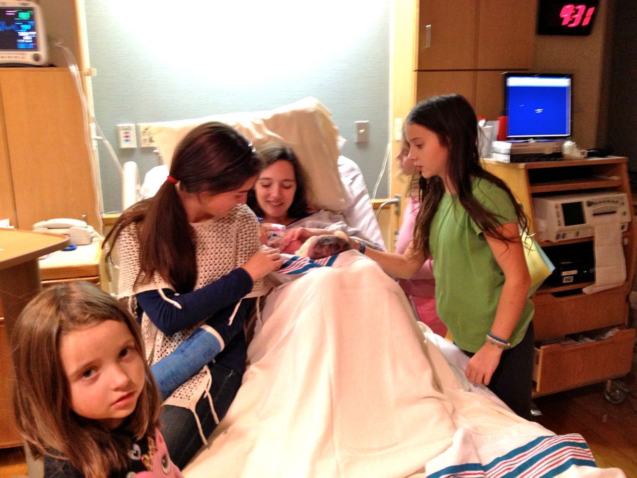 Mama in the middle of her 5 girls