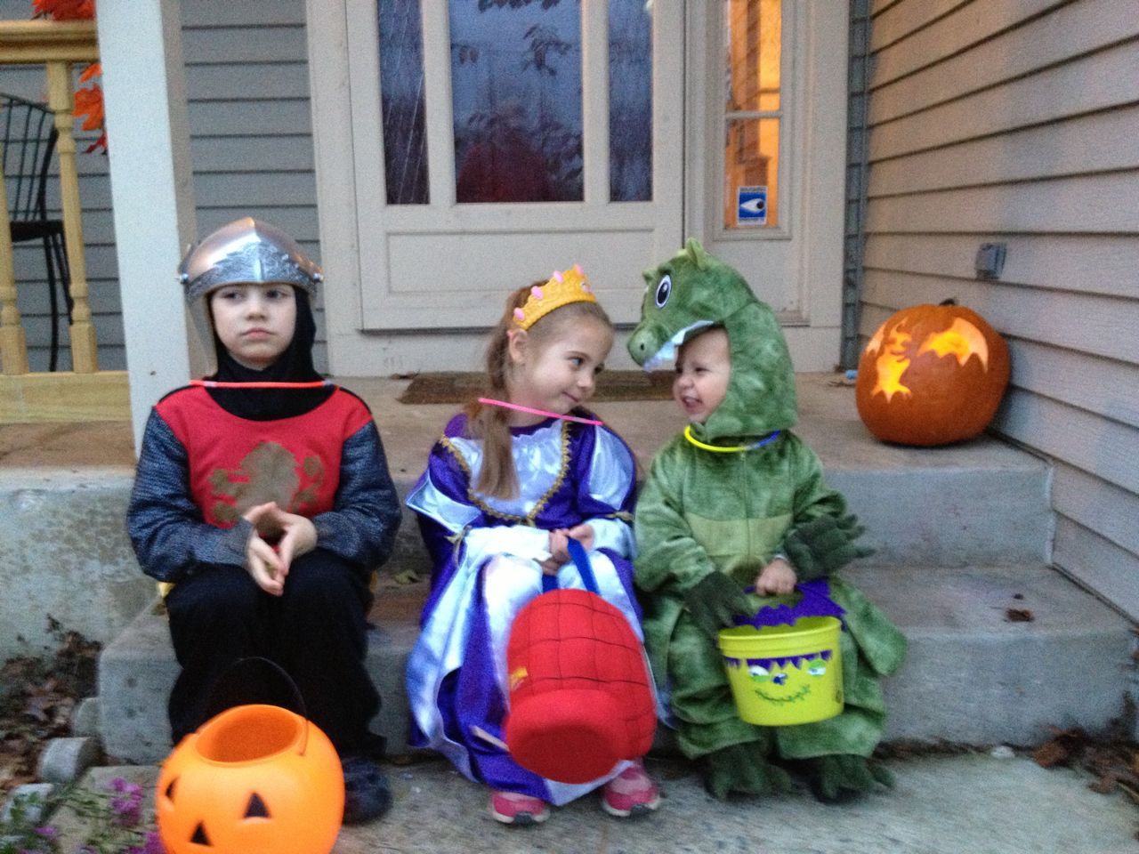 Love the little kids expressions!
