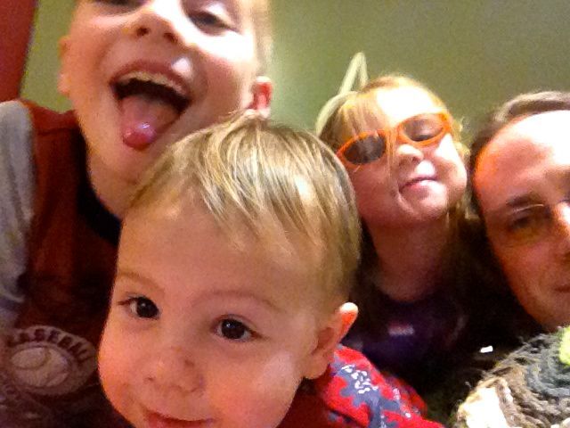  My silly family :) 