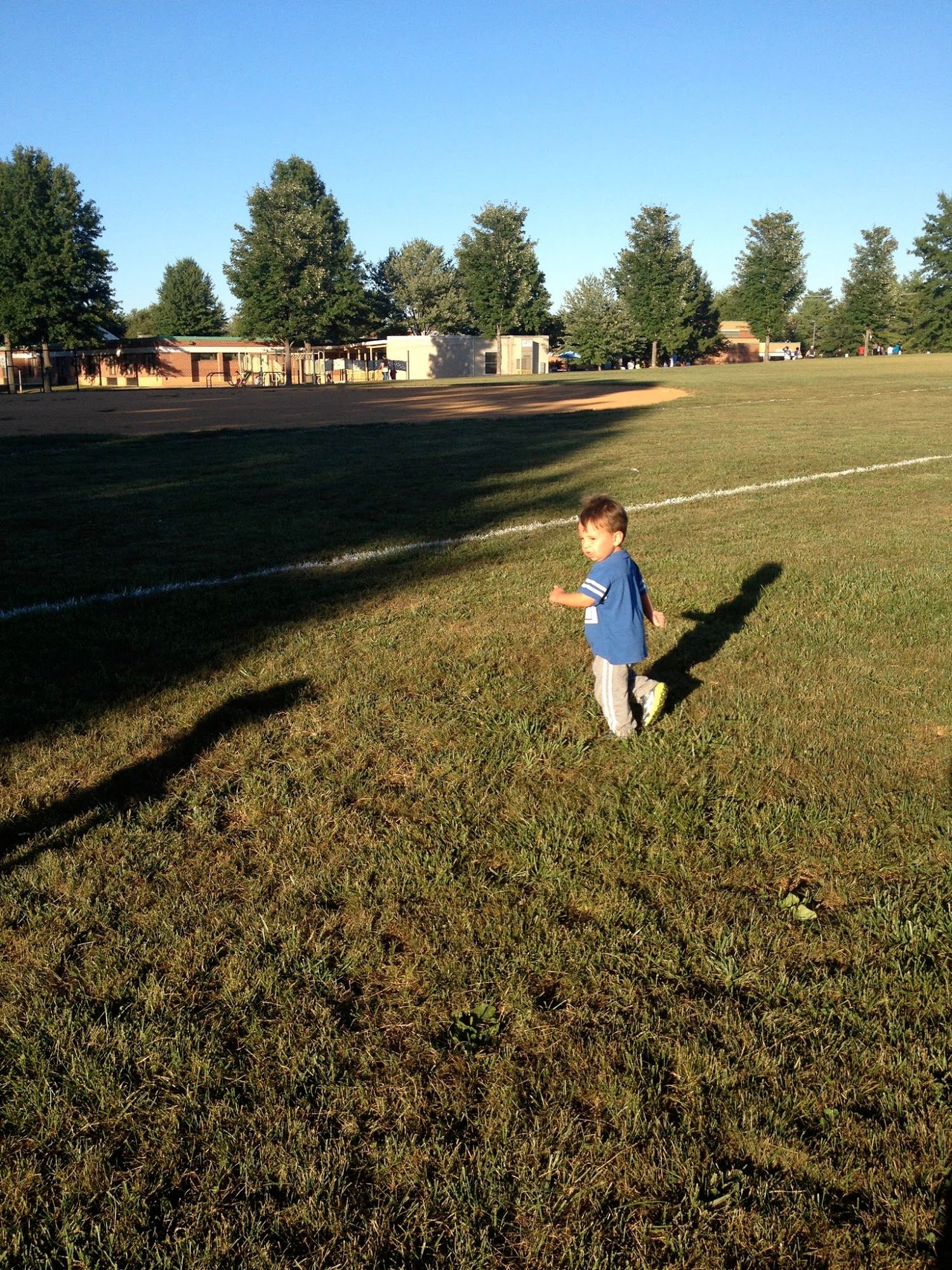 Mr. Bananas on the first loop of the Fun Run