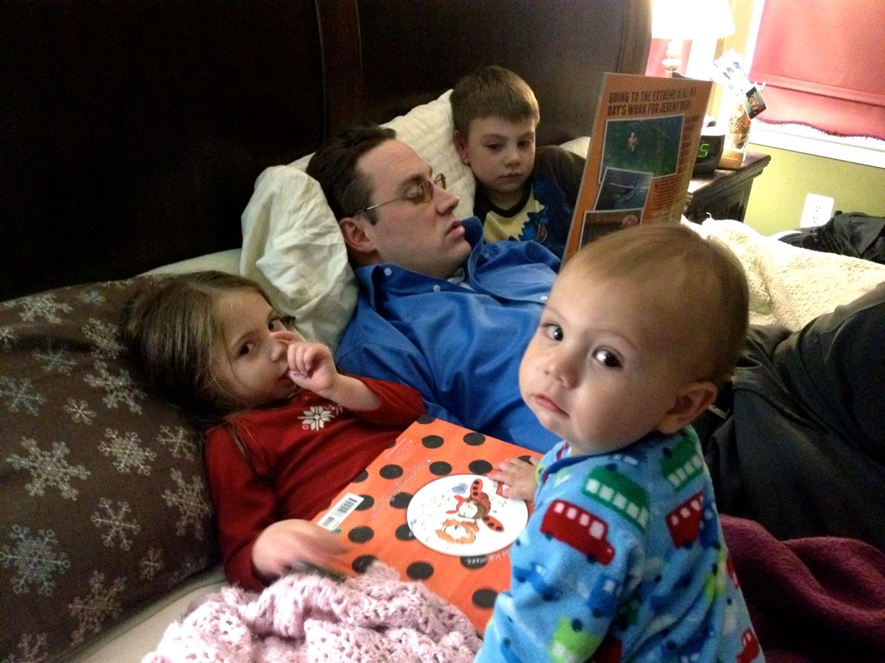  Bedtime stories with Daddy! 
